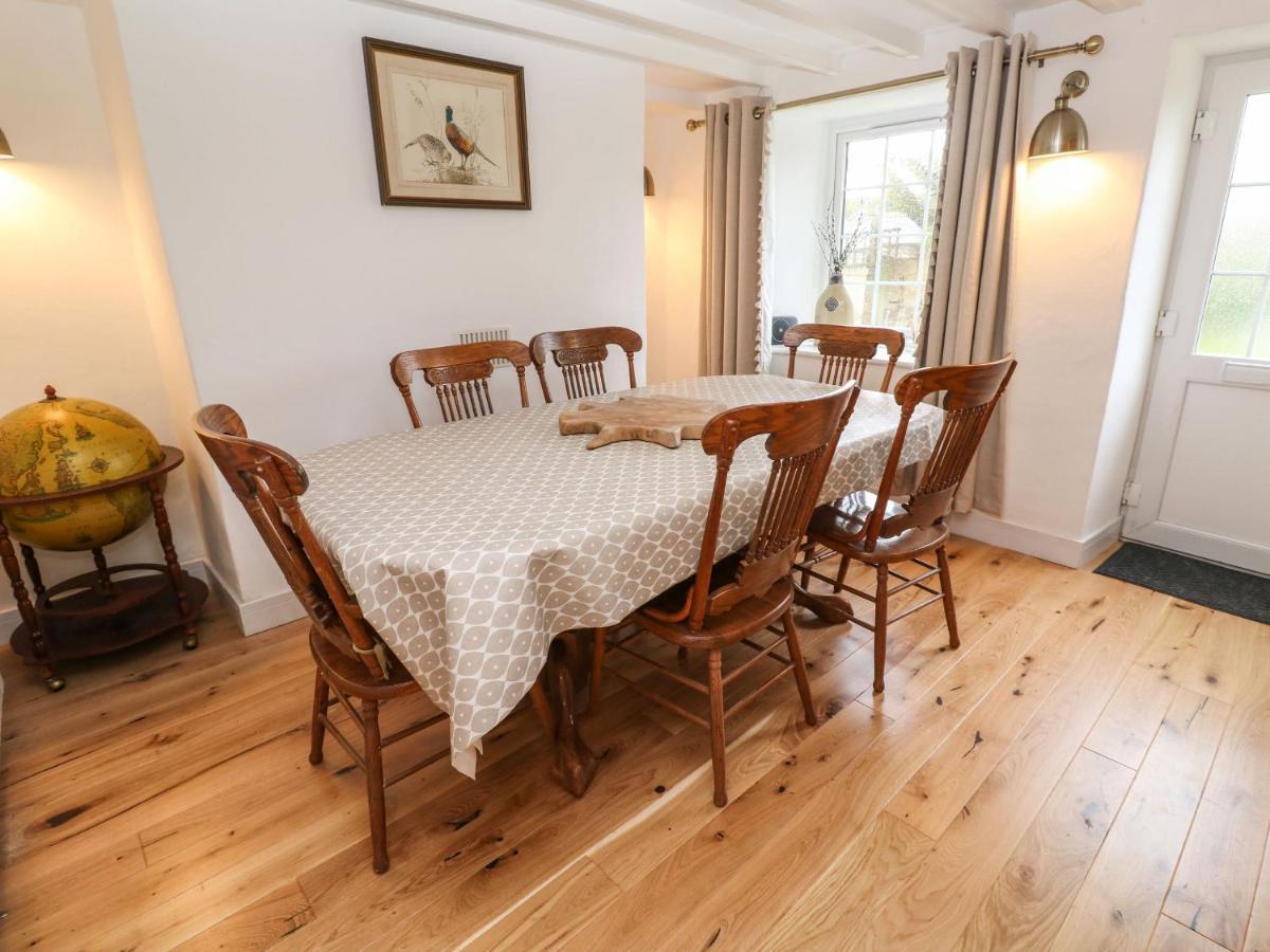 Oaktree Cottage セント・オーステル エクステリア 写真