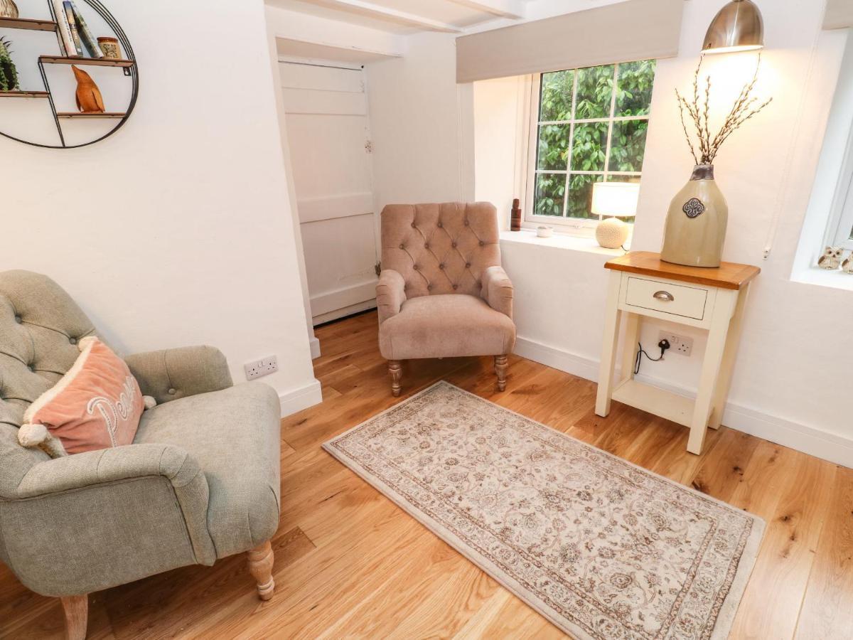 Oaktree Cottage セント・オーステル エクステリア 写真