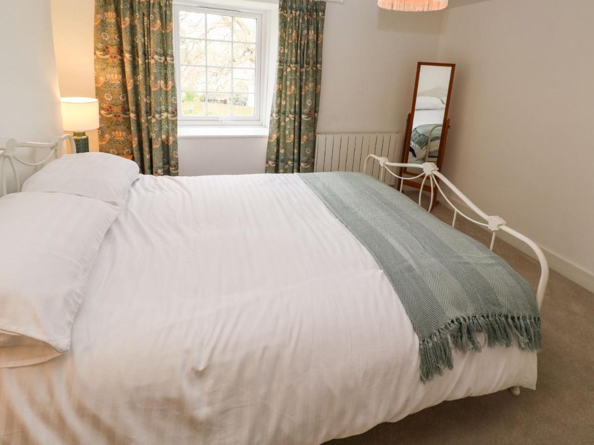Oaktree Cottage セント・オーステル エクステリア 写真